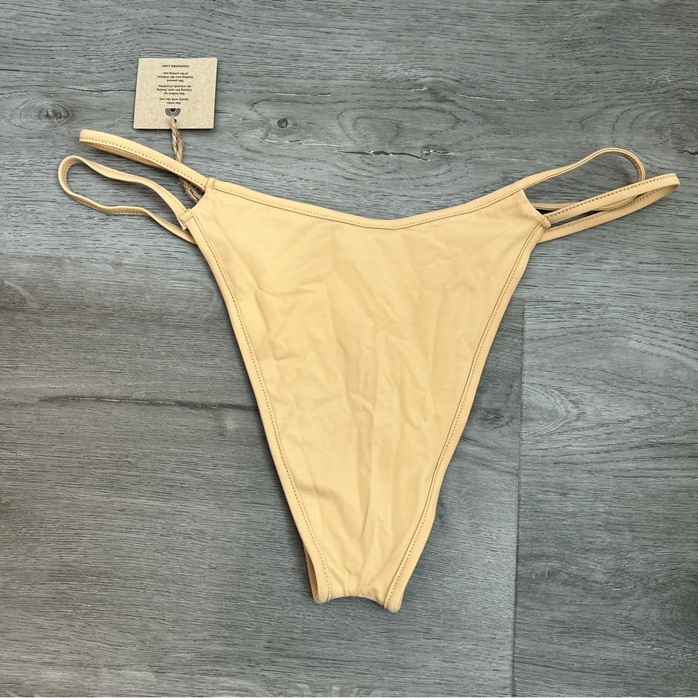 Nwt toast swim doe tan brown Bikini Bottom open side Size medium Nwt Women’s‎ - Picture 3 of 4